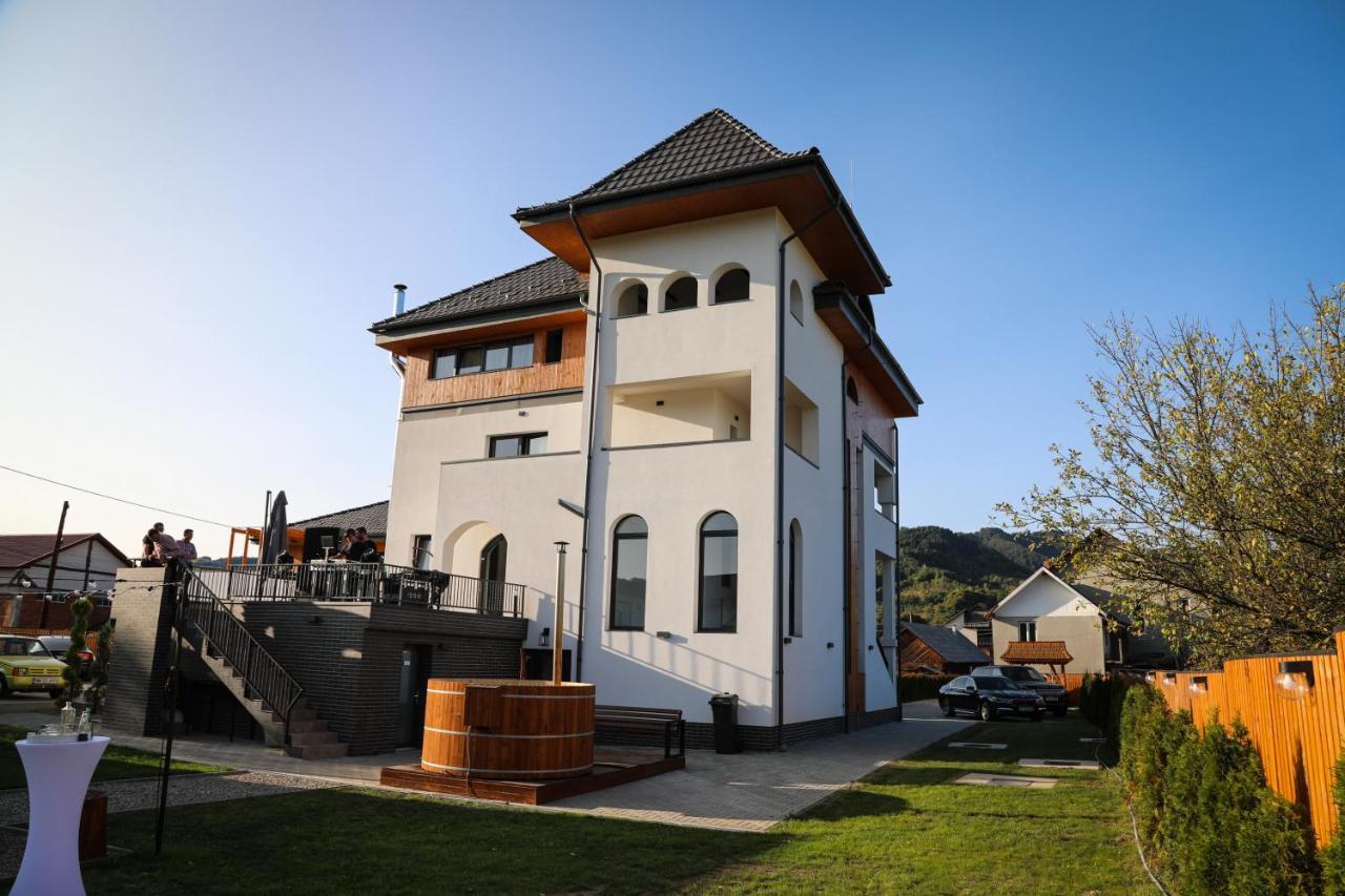 Pensiunea Maramures Guesthouse Viseu de Jos Exterior photo